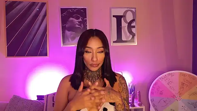 Biancaleblanc - suck dildo