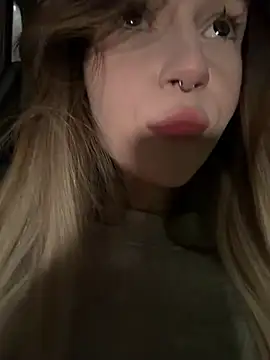 Nancy_chancy - MASSAGE BOOBIES UNDER TOP IN CAR 😱
