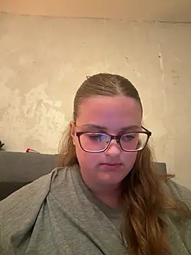 CurvyPaar2 - Show Pussy & 2 Videos