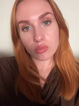 ChiaraVelvet - Lick on my Dildo 2 mins 🥵💦