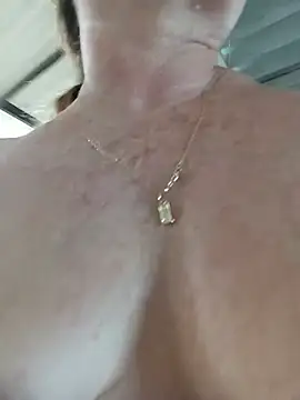 Sexy-Woman-Mature - Squirt