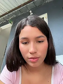 Angel_cute19 - oil in body/ ride dildo hard