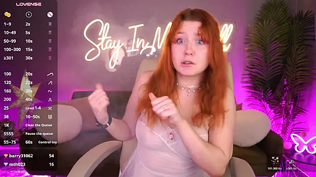 MagicLilu - topless 10 min