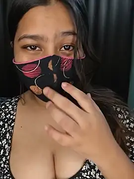 YOUR_GF_ - Show boobies 🥵💦