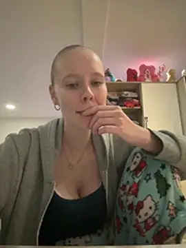 JanaLady - Massage Boobs in Bra 😩