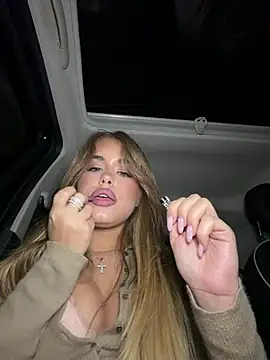 Jessicablondexxx - Sex outside🔥🔥