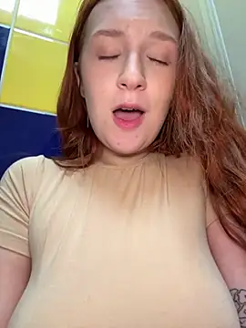 Katexxxx - take off top completely 🍒