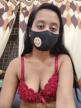 Trisha-26 - Open nude show