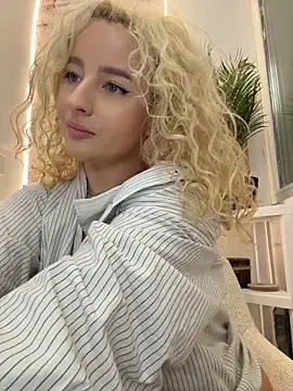 CurlyDaisy - sloppy BJ