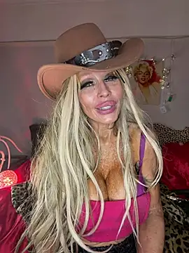 Pammybarbwire - Oil Boobs