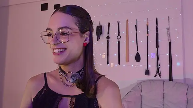 Nina_kink - Rub clit close cam + fake sperm