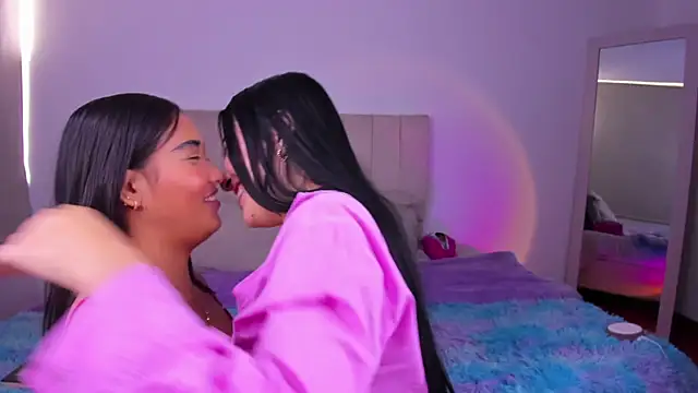 Icysweetcam - SUCK DILDO+ FRENCH KISS 😈😈