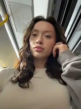 CityLynx - finger in my pussy and lick it