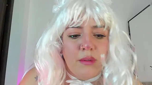 Miaapril - caress my tits
