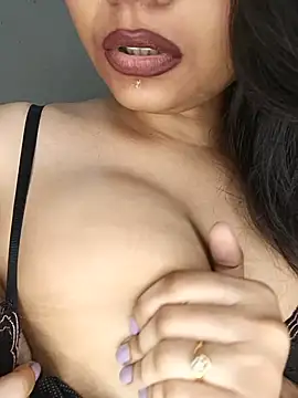 HOT-SHAKIRA - Full nude