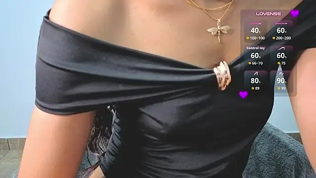 Mallu_Kalyani - Ice on pussy