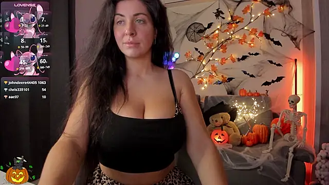 Victorias_world - topless
