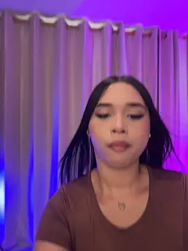 KiaraVixenn - spit Tits