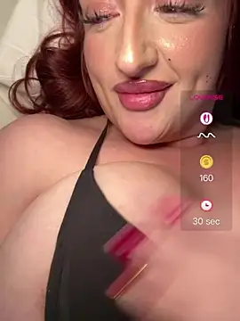 TaliaMommyMelons - Oil Boobs (5 min)