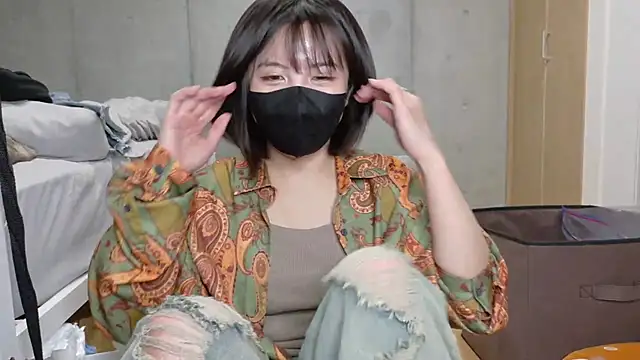Yura_yukino - 上の服ぽいっ