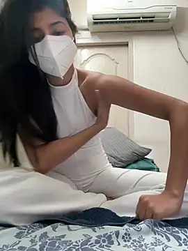 Sarakashmir5 - Pink pussy fingering 🫦