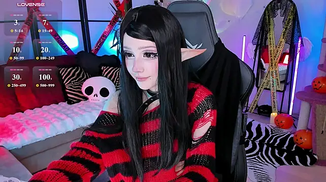 MilkyCute - TAKE OFF COSPLAY