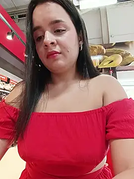 Julieth_hot-69 - Take off my panties in public 😈😉