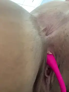 Nandahotcasada - Dildo no cuzinho