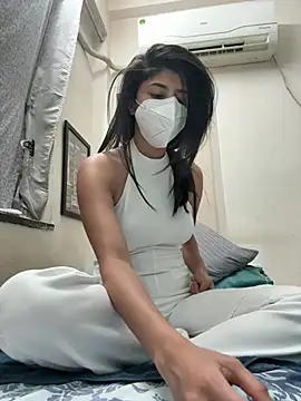 Sarakashmir5 - Pink pussy fingering 🫦