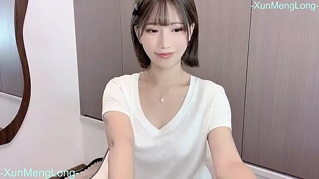 -XunMengLong- - 换一件性感衣服♥