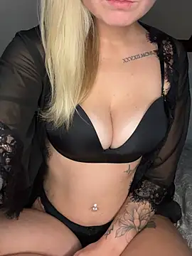 BlondieLinaaa - last tipper gets a sexy pic ✨✨✨✨