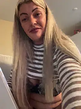 GabyHofstede - Gaby is back