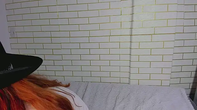 Be_dominated - plug in ass for bella, two fingers pussy