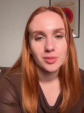 ChiaraVelvet - Lick on my Dildo 2 mins 🥵💦