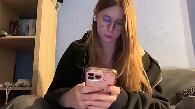 Thepretiestgirlhere - Twerk en levrette nue 🥵🤤