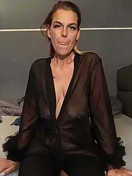 DienchenHot - 😝 Striptease