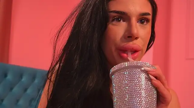 ReinaTriana - 10 min lush in ass control
