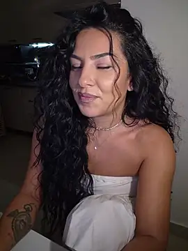 Hot-babygirl - ❤️SQUIRT SHOW WAPP(SINGLE TIPS)❤️