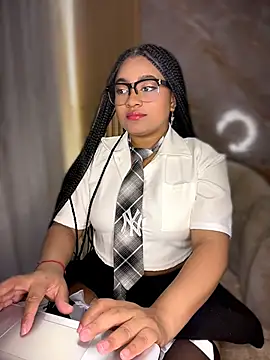 Saraa_M - ❤️ I show my boobs ❤️