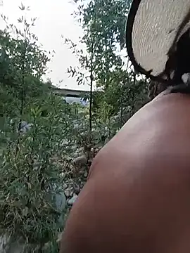 Esmeralda_li - Masturbation on the motorbike with Domy