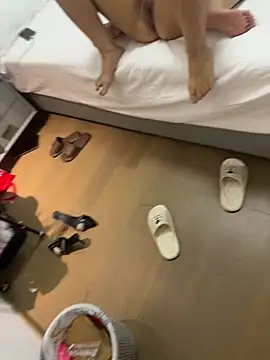 Xxiaotutu-88 - 我们是来自新疆的姐妹👯‍♀️新主播请多多关照！