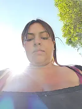 OUTDOORS_VELEN - Fingers pussy in public 🍒😈