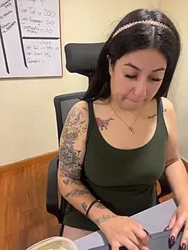 MeganCollins - 5 min control toy 🥵