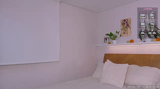 Sarah_rayy - Pussy tease close up