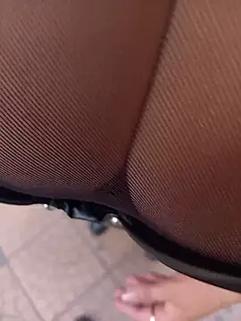 Sophie_banger - Slap hairypussy Lush control 4LT 🥵