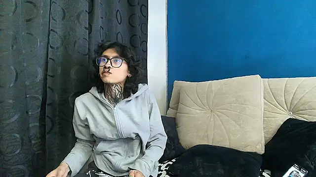 AganoahNoir - SQUIRT ON THE COCK