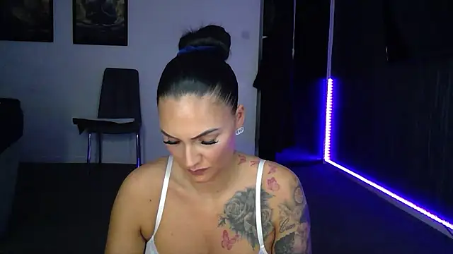Destinylovex - last tipper wins free video