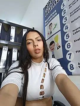 JENNIFER__03 - Show De boobs 🤤🫦