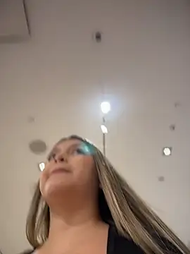 Lunablossom_ - Take off my thongs in public
