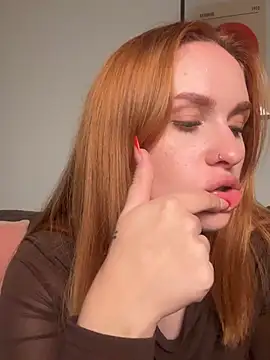 ChiaraVelvet - Squezze my Boobs 💦🔥